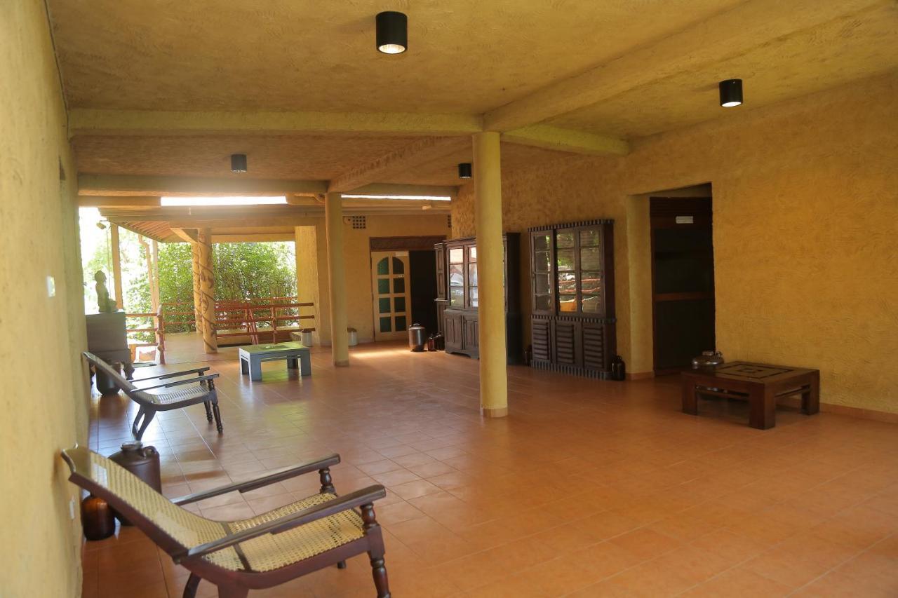 Laluna Ayurveda Resort Бентота Экстерьер фото